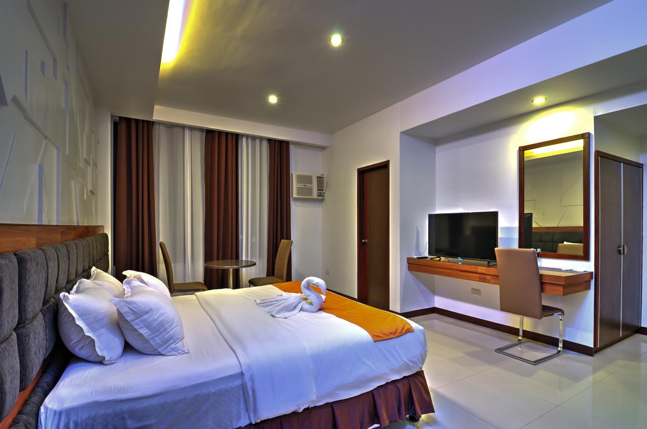 Amaris Suites Butuan City Eksteriør bilde