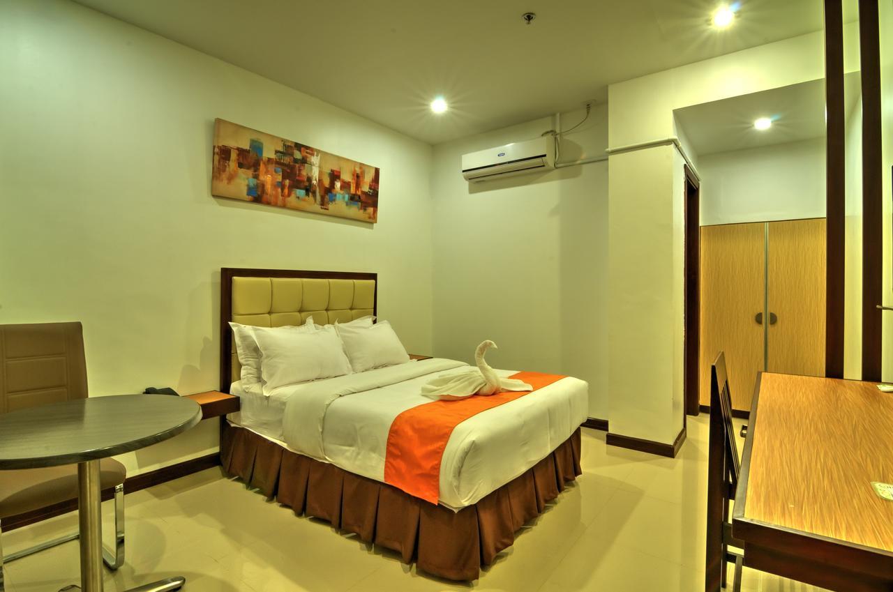 Amaris Suites Butuan City Eksteriør bilde