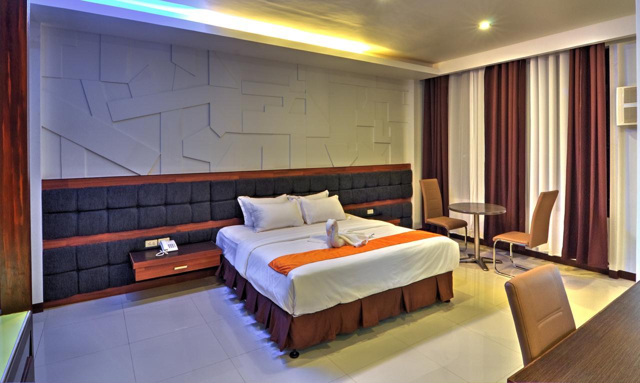 Amaris Suites Butuan City Eksteriør bilde