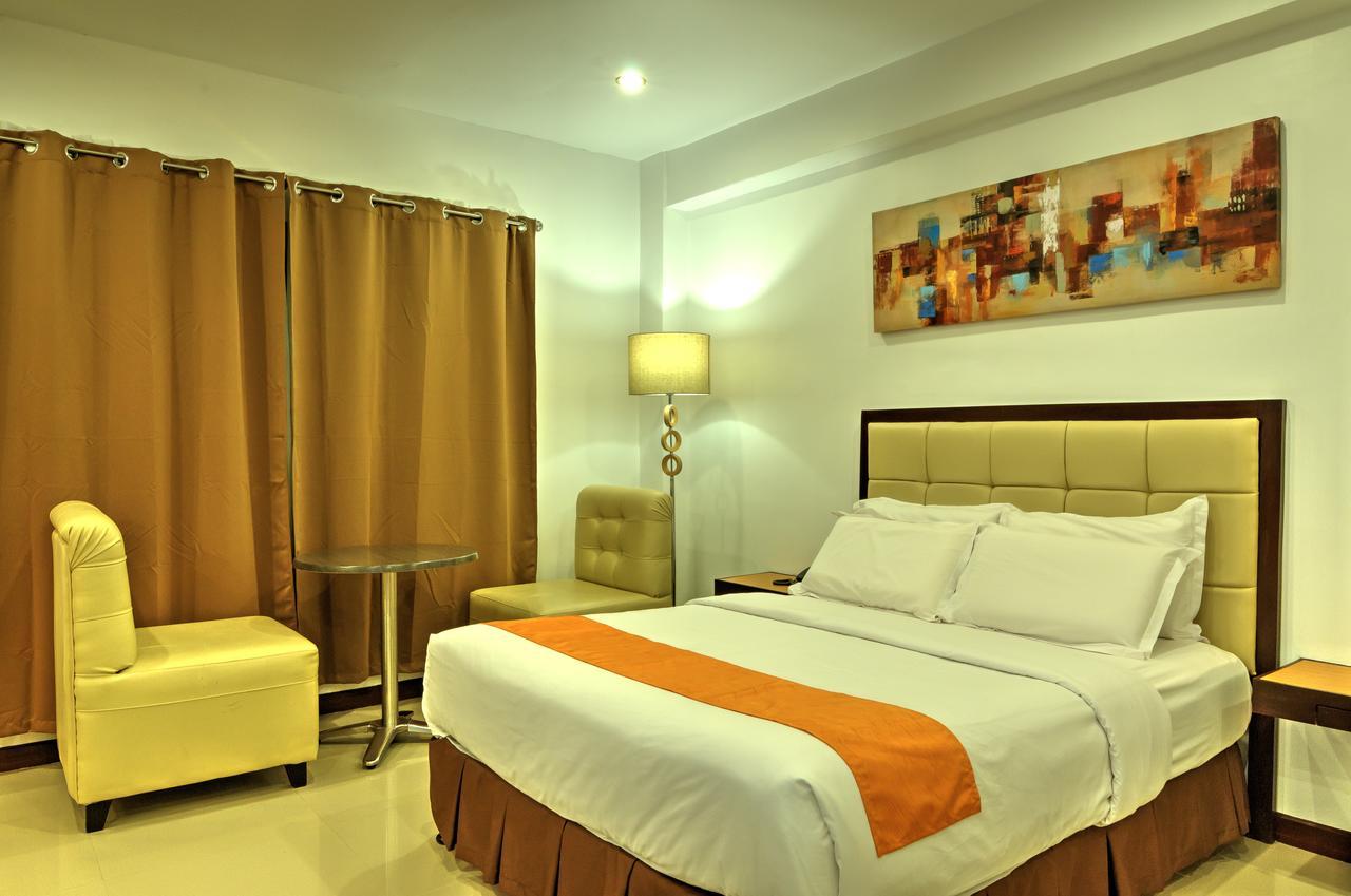 Amaris Suites Butuan City Eksteriør bilde